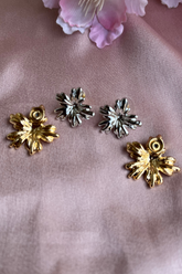 Water Lily dual bloom switch studs