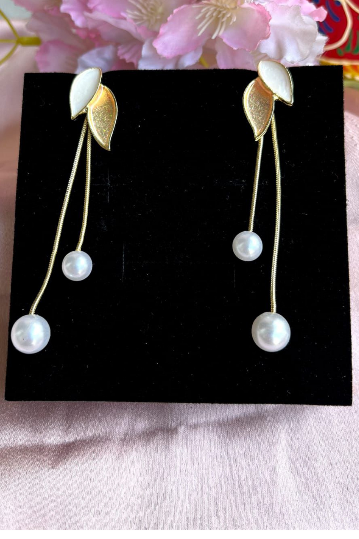 Petal Pearl convertible string earrings